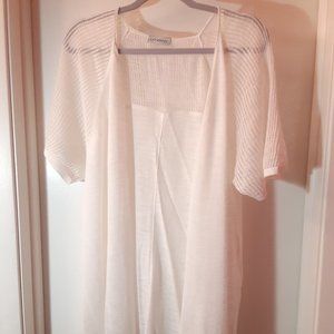 Catherines white knit top